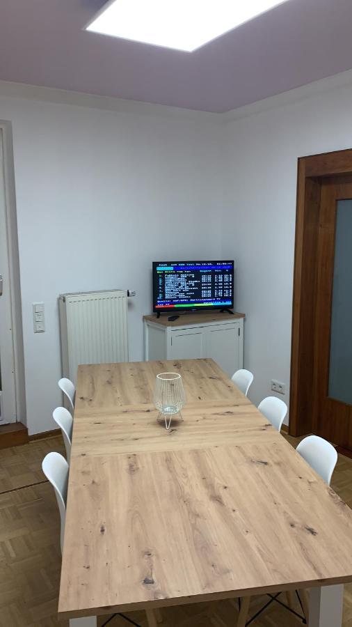 Aschaffapartment 4 Schlafzimmer Bis 10 Personen Bei Aschaffenburg Mainaschaff Esterno foto