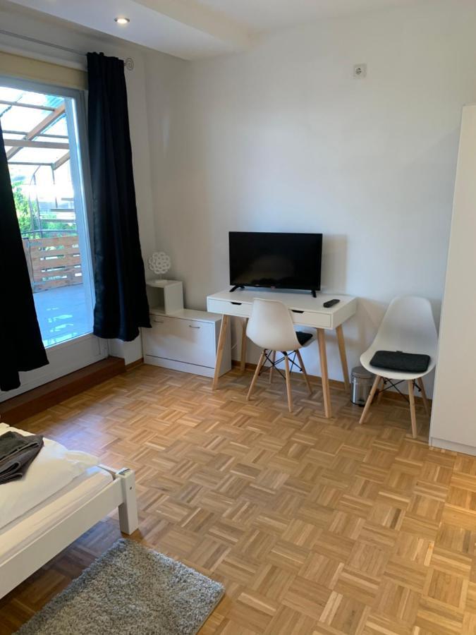 Aschaffapartment 4 Schlafzimmer Bis 10 Personen Bei Aschaffenburg Mainaschaff Esterno foto