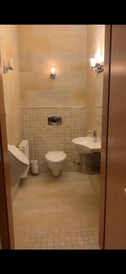 Aschaffapartment 4 Schlafzimmer Bis 10 Personen Bei Aschaffenburg Mainaschaff Esterno foto